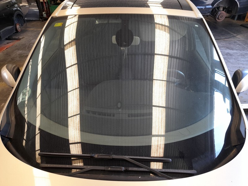 Recambio de parabrisas para renault grand scénic iii (jz0/1_) 1.5 dci referencia OEM IAM 727126097R  