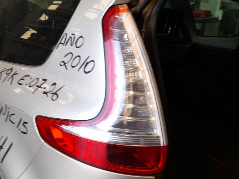 Recambio de piloto trasero izquierdo para renault grand scénic iii (jz0/1_) 1.5 dci referencia OEM IAM   
