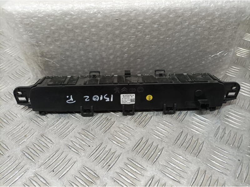 Recambio de mando climatizador para peugeot expert furgón pro standar referencia OEM IAM 98340416ZD  