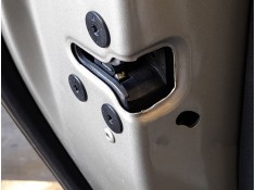 Recambio de cerradura puerta trasera izquierda para renault grand scénic iii (jz0/1_) 1.5 dci referencia OEM IAM 825030032R  