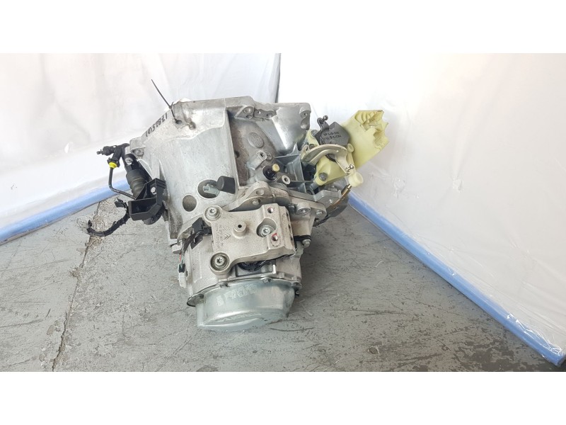 Recambio de caja cambios para peugeot 208 i (ca_, cc_) 1.2 thp 110 referencia OEM IAM 20ET25 1612930680 223211