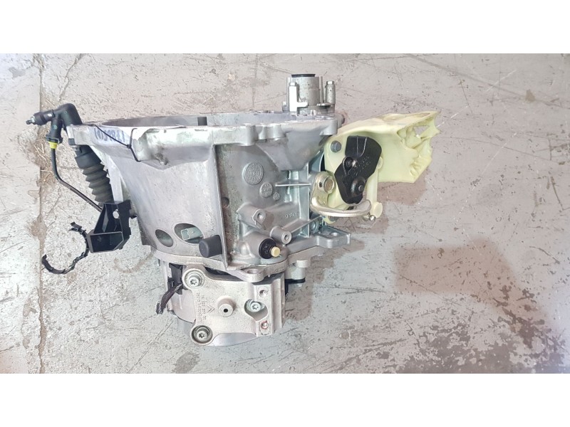 Recambio de caja cambios para peugeot 208 i (ca_, cc_) 1.2 thp 110 referencia OEM IAM 20ET25 1612930680 223211