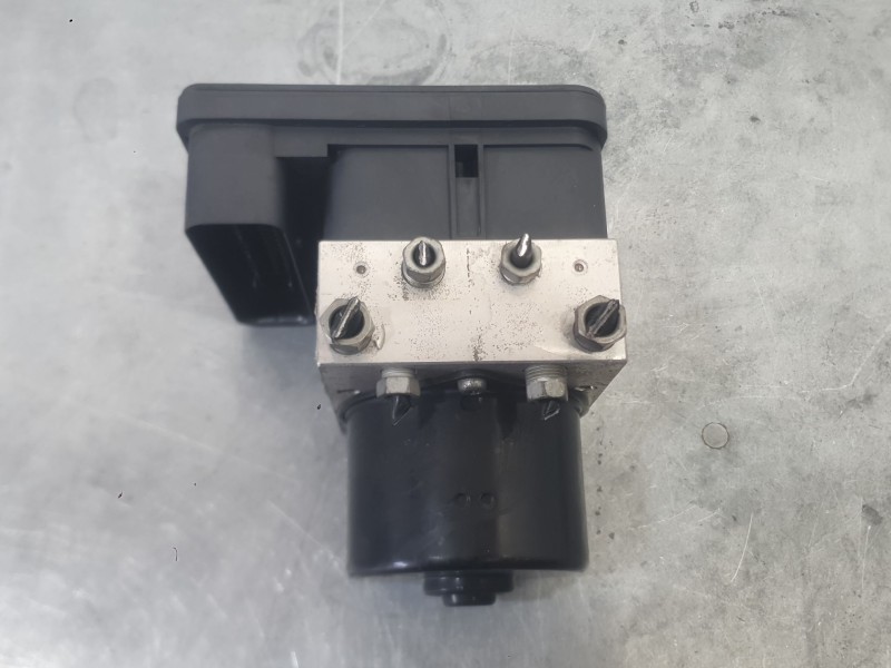 Recambio de abs para ford focus ii (da_, hcp, dp) 1.6 referencia OEM IAM 1692806  