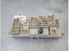 CAJA RELES / FUSIBLES 7M5T14A073 