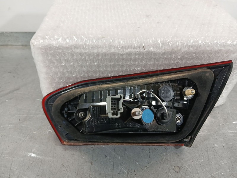 Recambio de piloto trasero izquierdo interior para ford focus st-line referencia OEM IAM NX7B13A603DA TOCADO 
