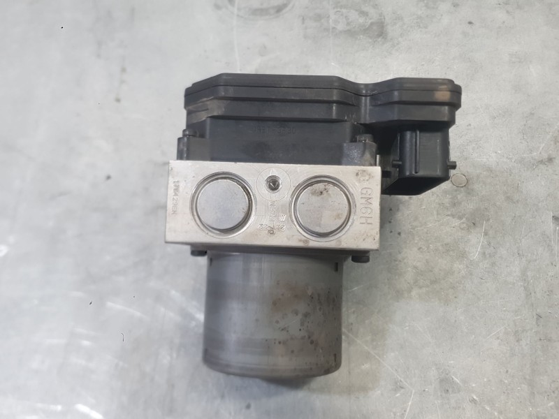Recambio de abs para kia carens iv 1.7 crdi referencia OEM IAM 58910A4800  