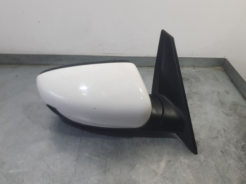 Recambio de retrovisor derecho para kia carens iv 1.7 crdi referencia OEM IAM 87620A417000  
