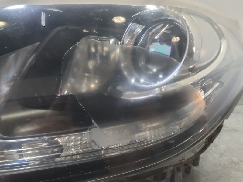 Recambio de faro izquierdo para kia carens iv 1.7 crdi referencia OEM IAM 92101A4180  