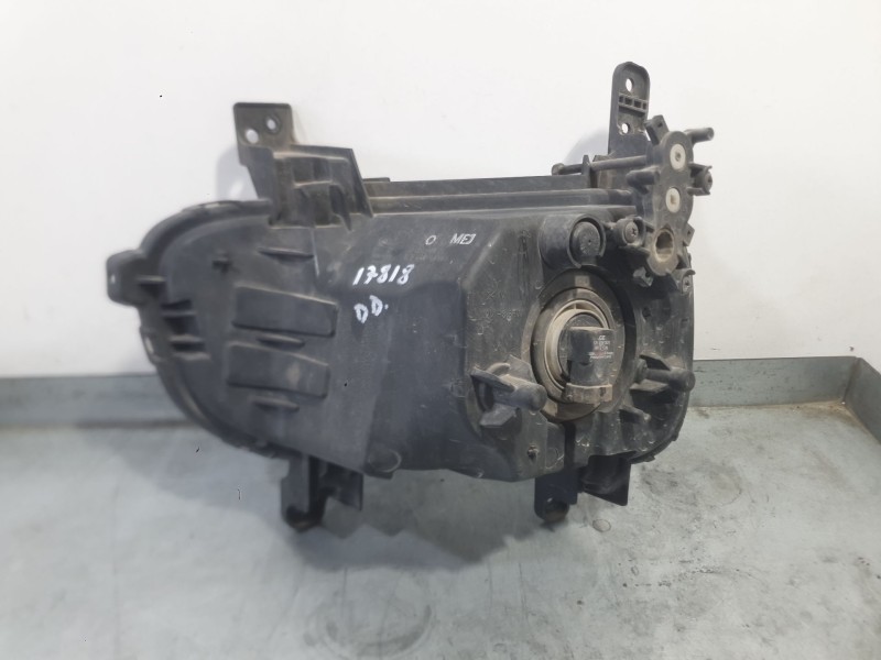 Recambio de faro antiniebla derecho para kia carens iv 1.7 crdi referencia OEM IAM 92202A4020  