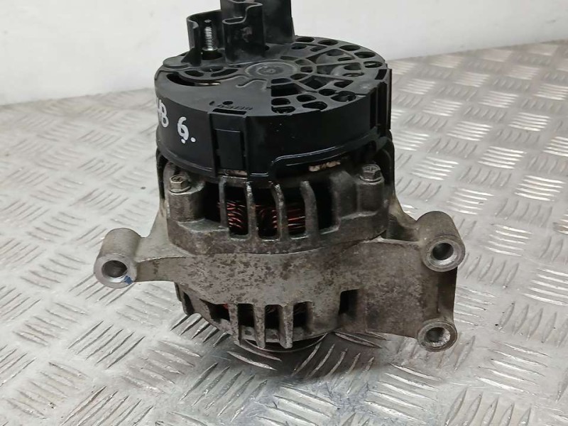 Recambio de alternador para fiat panda (169) 1.2 8v alessi referencia OEM IAM 51714794 1022118430 DENSO