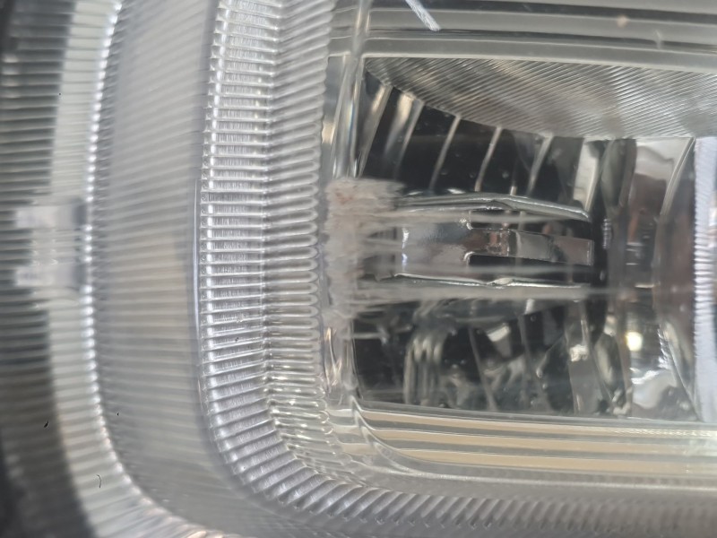 Recambio de faro antiniebla derecho para kia carens iv 1.7 crdi referencia OEM IAM 92202A4020  