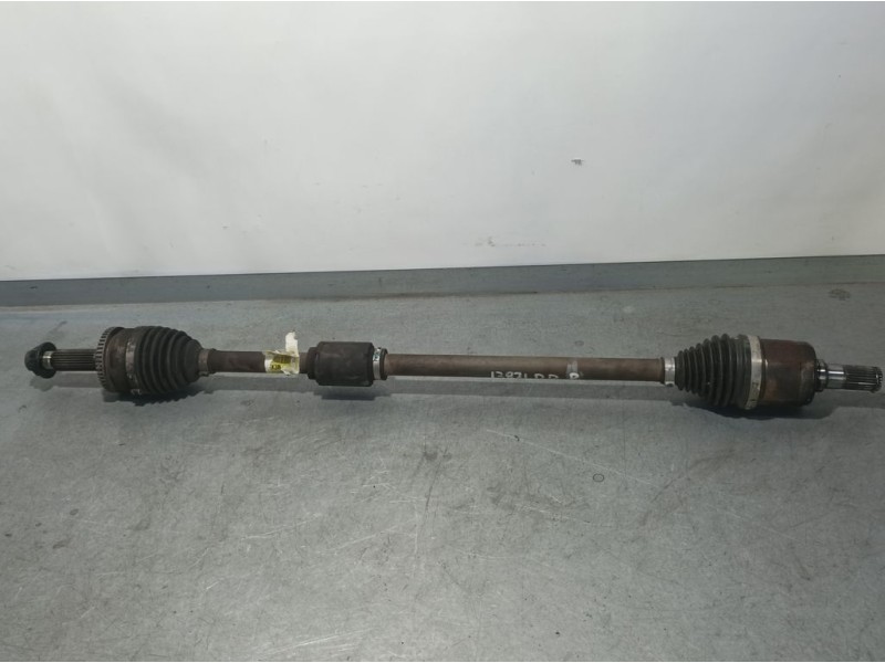 Recambio de transmision delantera derecha para hyundai i20 classic referencia OEM IAM 49501C8000  