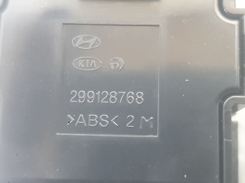 Recambio de warning para kia carens iv 1.7 crdi referencia OEM IAM   