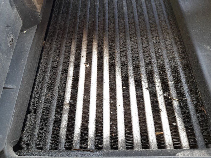 Recambio de intercooler para opel corsa f (p2jo) 1.2 (68) referencia OEM IAM 9824742280  