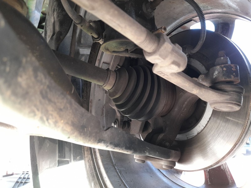 Recambio de mangueta delantera derecha para opel corsa f (p2jo) 1.2 (68) referencia OEM IAM 9826877980  