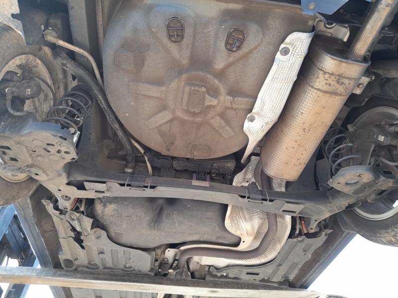 Recambio de puente trasero para opel corsa f (p2jo) 1.2 (68) referencia OEM IAM 9838305780  