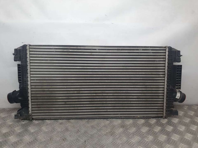 Recambio de intercooler para opel astra j lim. selective referencia OEM IAM 13267647 DELPHI 