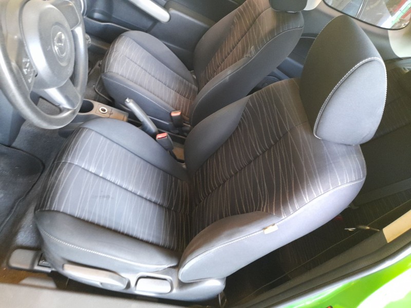 Recambio de asiento delantero izquierdo para mazda 2 (de_, dh_) 1.4 mzr-cd referencia OEM IAM  C/AIRBAG 