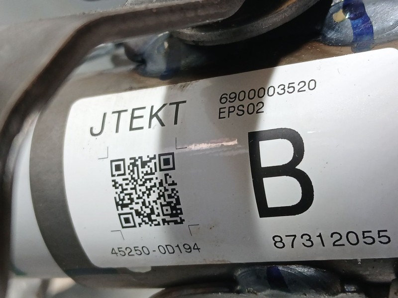 Recambio de columna direccion para toyota yaris (_p13_) 1.5 hybrid (nhp130_) referencia OEM IAM 4520A0D061  