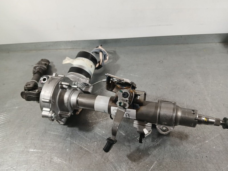 Recambio de columna direccion para toyota yaris (_p13_) 1.5 hybrid (nhp130_) referencia OEM IAM 4520A0D061  