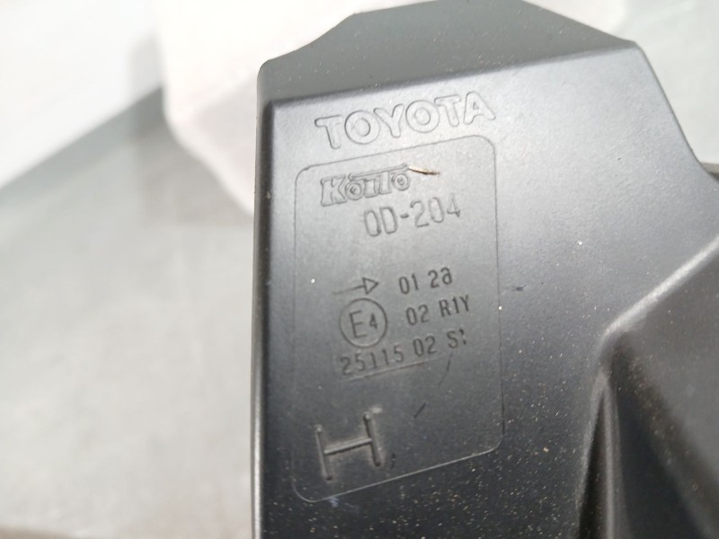 Recambio de piloto trasero derecho exterior para toyota yaris (_p13_) 1.5 hybrid (nhp130_) referencia OEM IAM 815500DB71  