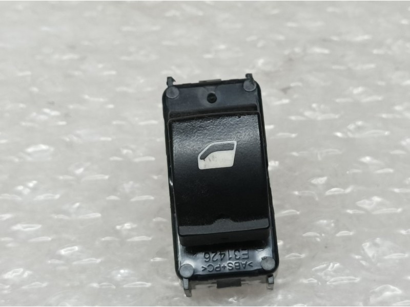 Recambio de mando elevalunas delantero derecho para peugeot expert furgón pro standar referencia OEM IAM 96762292ZD  