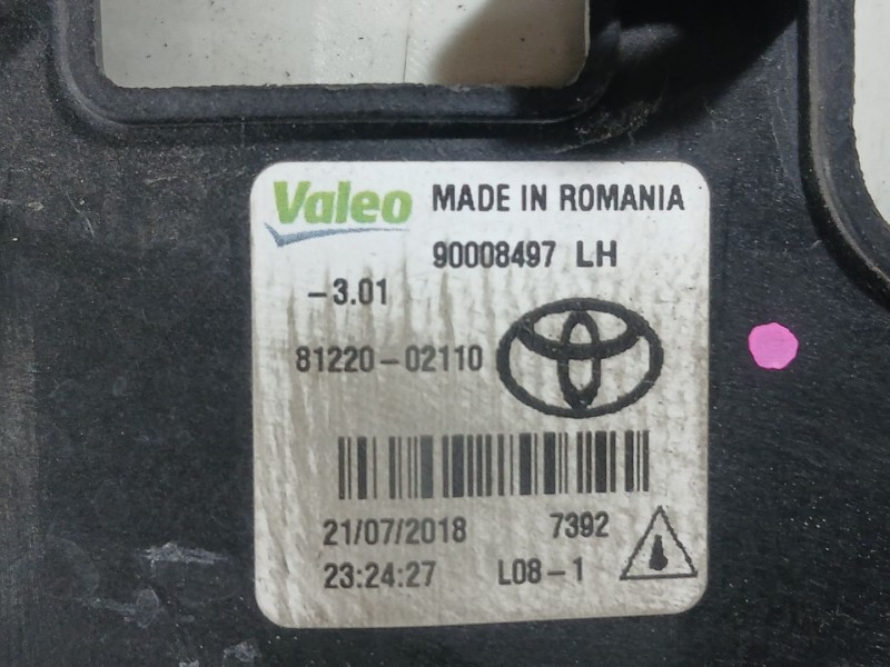 Recambio de faro antiniebla izquierdo para toyota yaris (_p13_) 1.5 hybrid (nhp130_) referencia OEM IAM 8122002110  