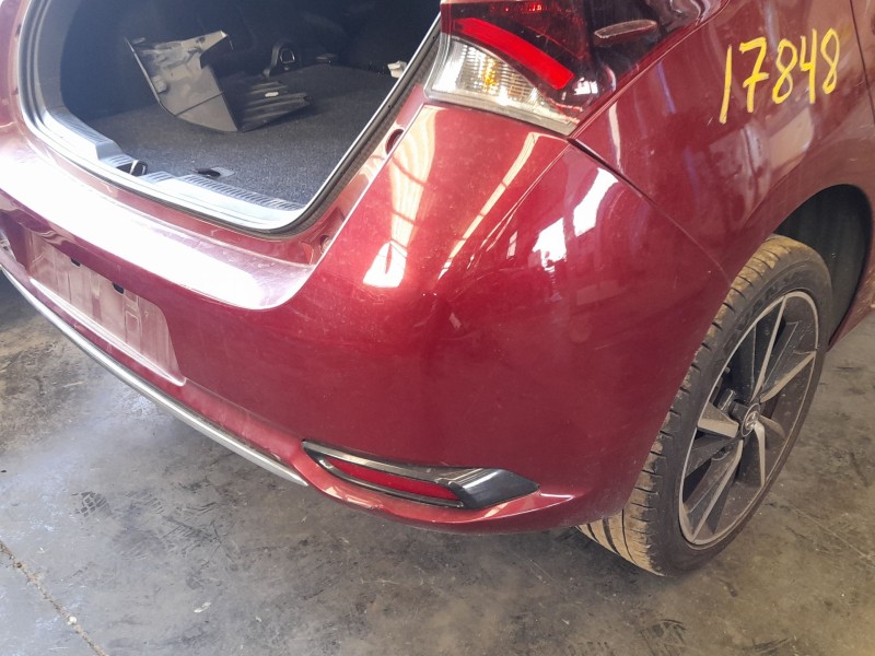 Recambio de paragolpes trasero para toyota auris (-e18) 1.8 hybrid (zwee186) referencia OEM IAM 5215902997  