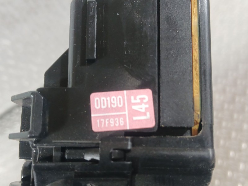 Recambio de mando limpia para toyota yaris (_p13_) 1.5 hybrid (nhp130_) referencia OEM IAM   