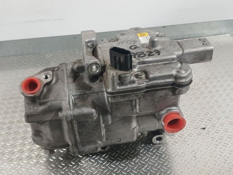 Recambio de compresor aire acondicionado para toyota yaris (_p13_) 1.5 hybrid (nhp130_) referencia OEM IAM 8837052012  