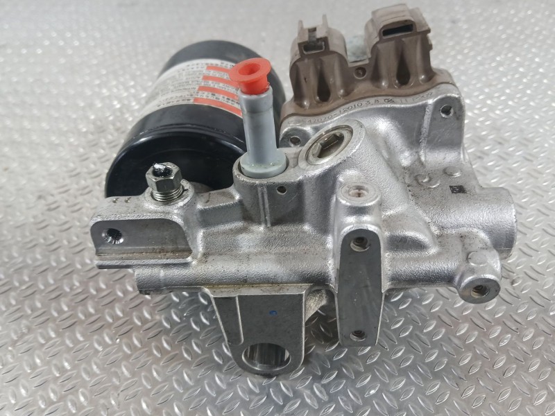 Recambio de bomba abs para toyota yaris (_p13_) 1.5 hybrid (nhp130_) referencia OEM IAM   