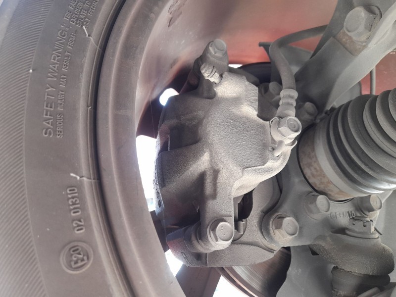Recambio de pinza freno delantera derecha para toyota auris (-e18) 1.8 hybrid (zwee186) referencia OEM IAM 4773042091  