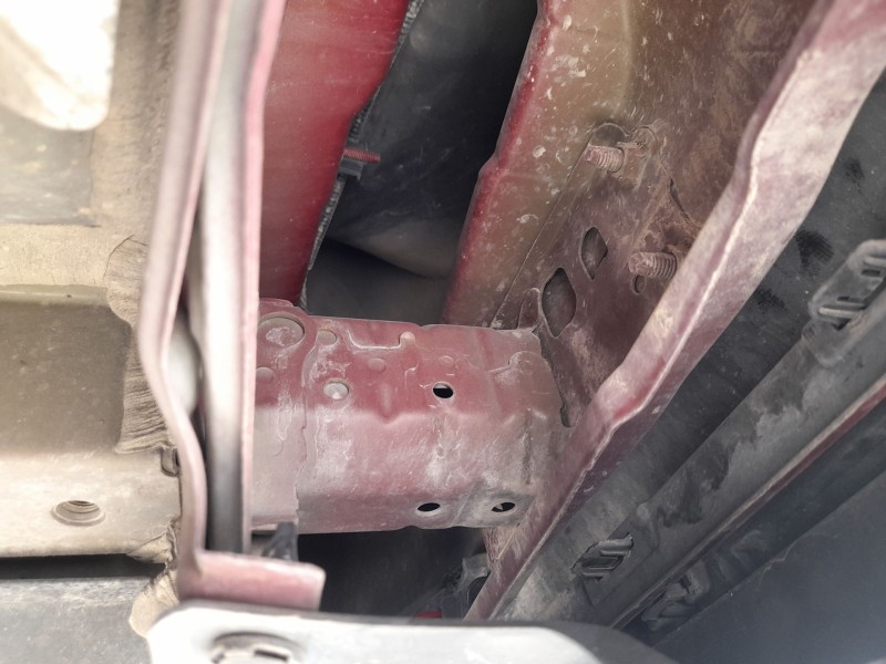 Recambio de refuerzo paragolpes trasero para toyota auris (-e18) 1.8 hybrid (zwee186) referencia OEM IAM 5217102170  