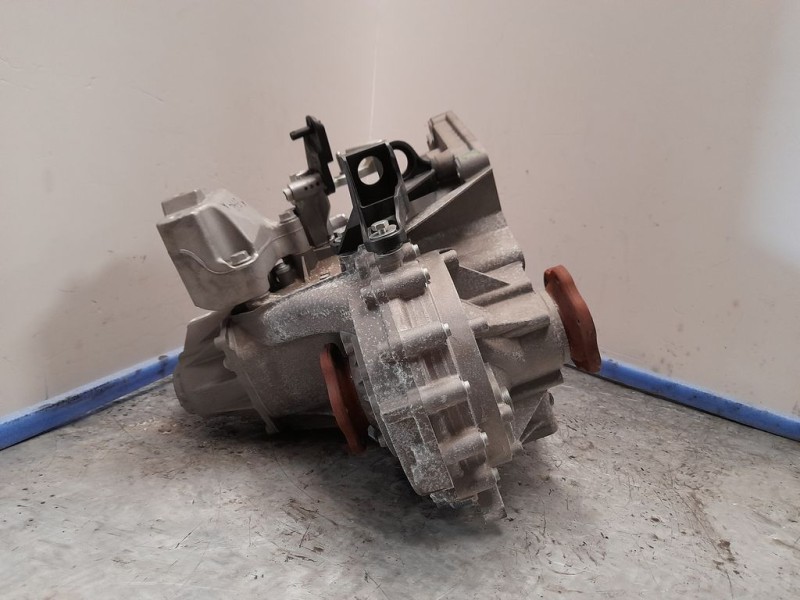 Recambio de caja cambios para skoda octavia lim. (5e3) active referencia OEM IAM UDM 03109 6VELOCIDADES