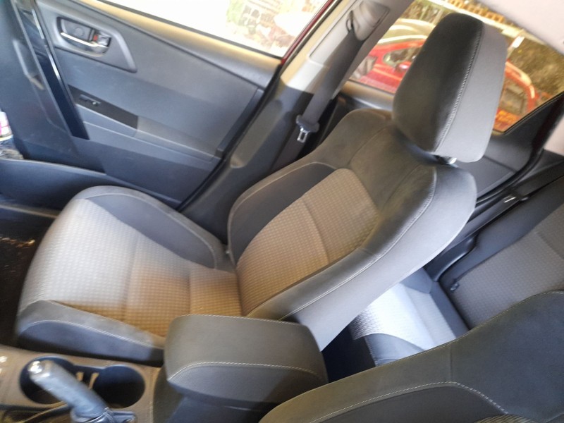 Recambio de asiento delantero derecho para toyota auris (-e18) 1.8 hybrid (zwee186) referencia OEM IAM   