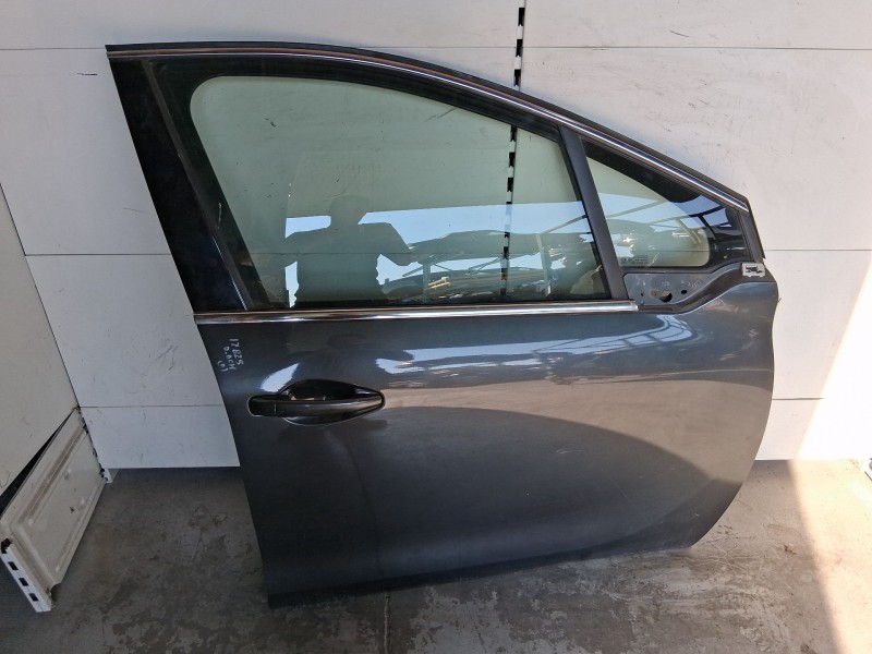 Recambio de puerta delantera derecha para peugeot 208 i (ca_, cc_) 1.2 thp 110 referencia OEM IAM 9807820680  