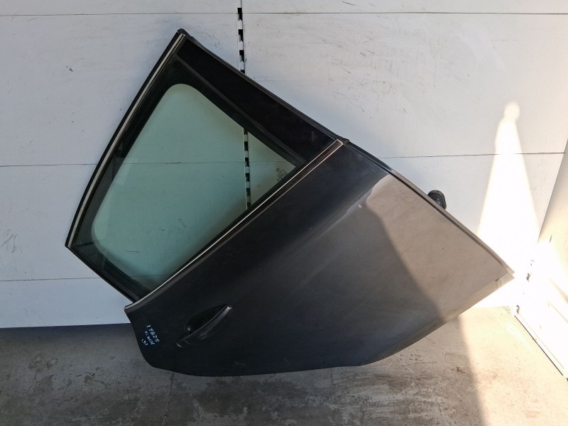 Recambio de puerta trasera derecha para peugeot 208 i (ca_, cc_) 1.2 thp 110 referencia OEM IAM 9671907480  