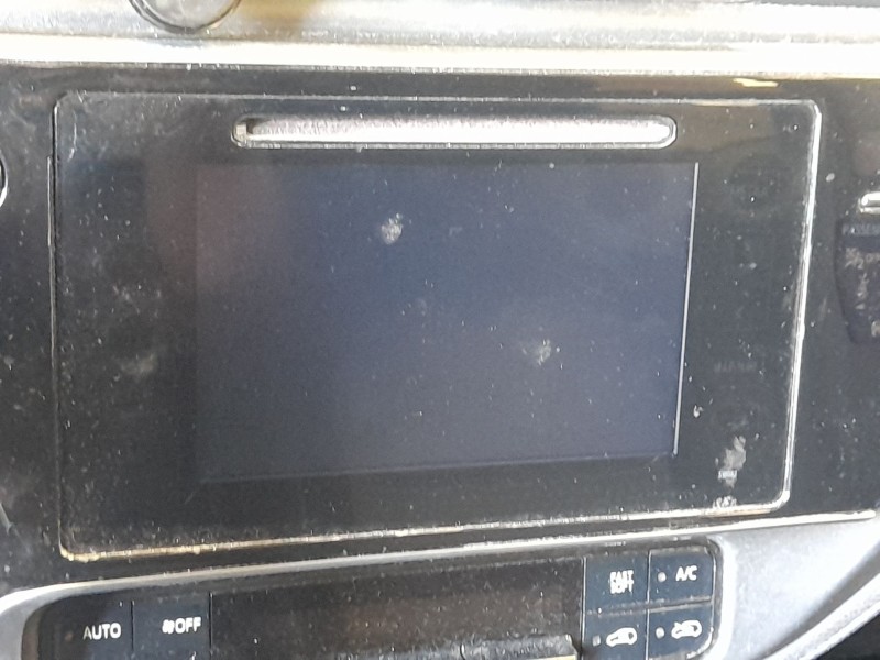 Recambio de sistema audio / radio cd para toyota auris (-e18) 1.8 hybrid (zwee186) referencia OEM IAM 8612002J61  