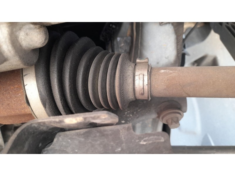 Recambio de transmision delantera izquierda para fiat tipo station wagon (356_, 357_) 1.3 d (356wxh1a) referencia OEM IAM 520780