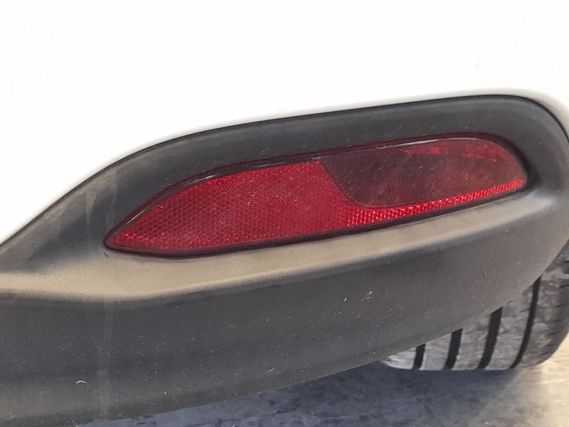Recambio de piloto trasero derecho paragolpes para fiat tipo station wagon (356_, 357_) 1.3 d (356wxh1a) referencia OEM IAM 5207