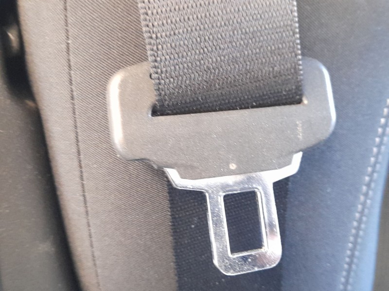 Recambio de cinturon seguridad trasero derecho para fiat tipo station wagon (356_, 357_) 1.3 d (356wxh1a) referencia OEM IAM 735
