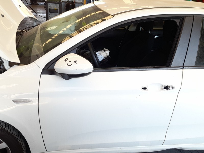 Recambio de puerta delantera izquierda para fiat tipo station wagon (356_, 357_) 1.3 d (356wxh1a) referencia OEM IAM 52204538  