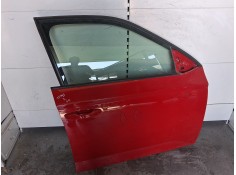 PUERTA DELANTERA DERECHA 6V0831056A TOCADA 