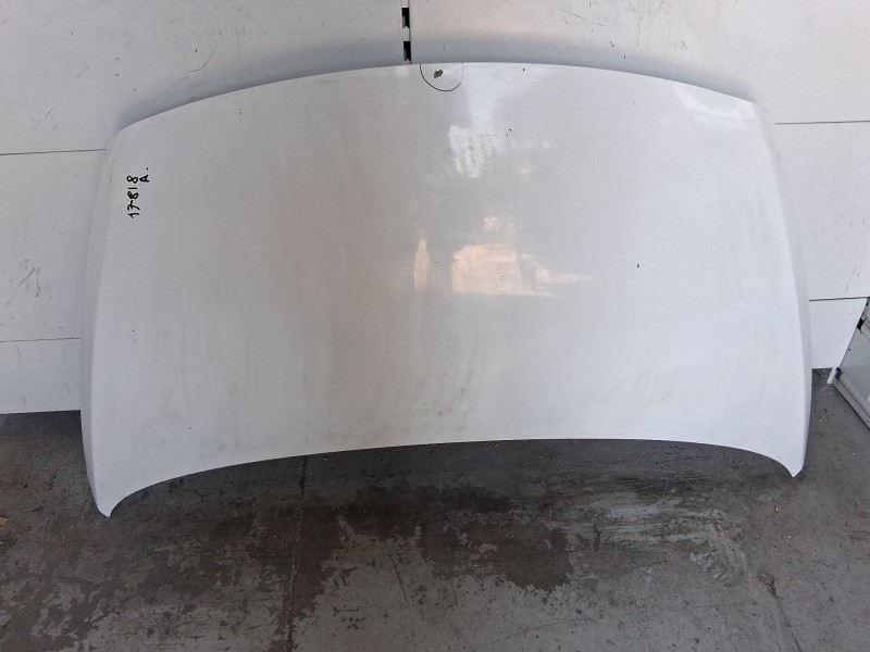 Recambio de capot para kia carens iv 1.7 crdi referencia OEM IAM 66400A4000  