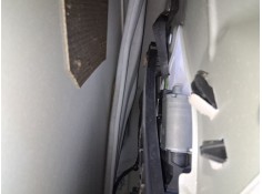 Recambio de elevalunas trasero derecho para kia carens iv 1.7 crdi referencia OEM IAM 83481A4010  