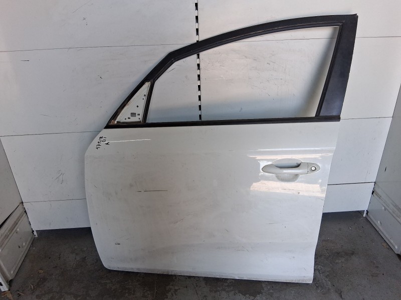 Recambio de puerta delantera izquierda para kia carens iv 1.7 crdi referencia OEM IAM 76003A4000  