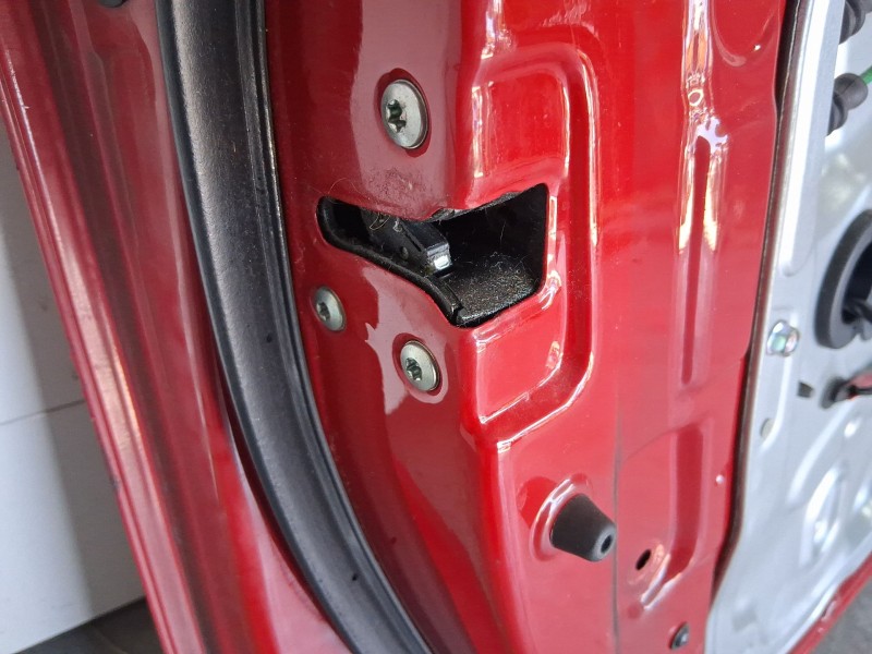 Recambio de cerradura puerta delantera izquierda para hyundai i30 (fd) 1.6 crdi referencia OEM IAM 813102L020  