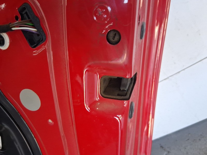 Recambio de cerradura puerta trasera derecha para skoda fabia iii (nj3) 1.0 tsi referencia OEM IAM 5TA839016P  