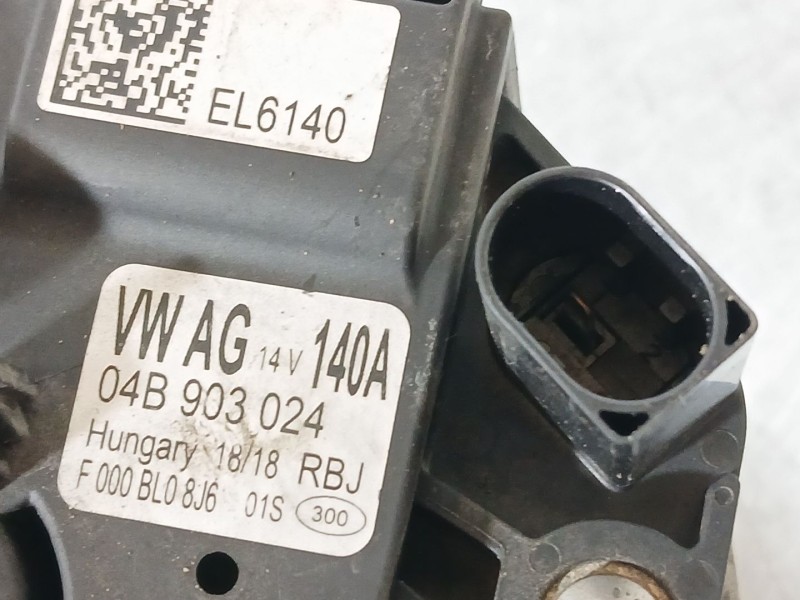 Recambio de alternador para skoda fabia iii (nj3) 1.4 tdi referencia OEM IAM 04B903023DX 04B903023D 