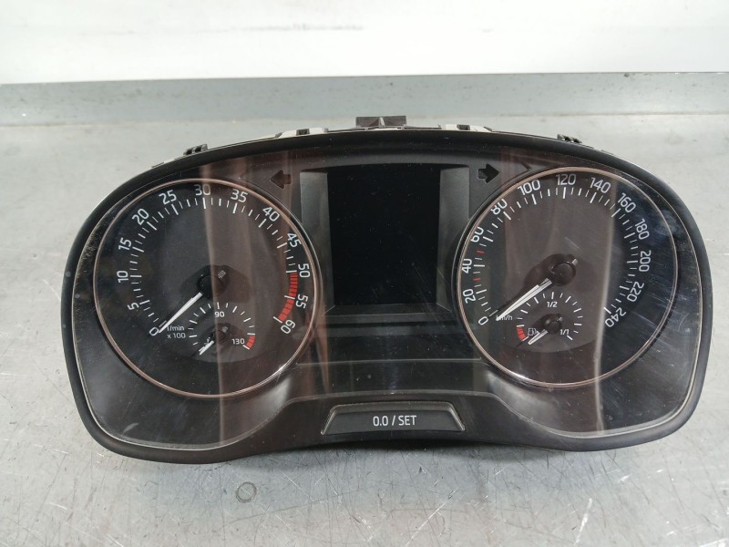 Recambio de cuadro instrumentos para skoda fabia iii (nj3) 1.4 tdi referencia OEM IAM 6V0920741C  